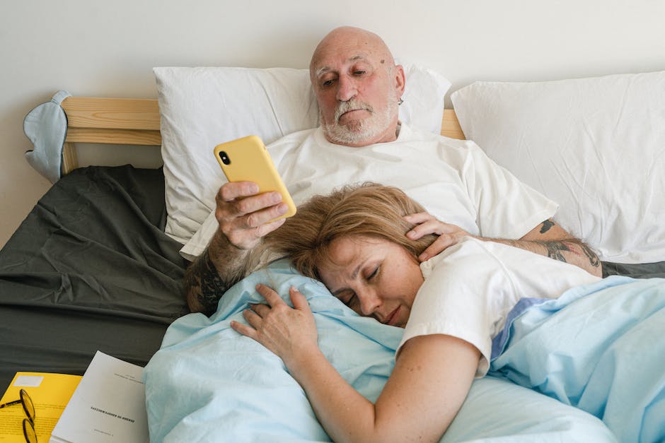  Warum alte Menschen viel Schlaf benötigen